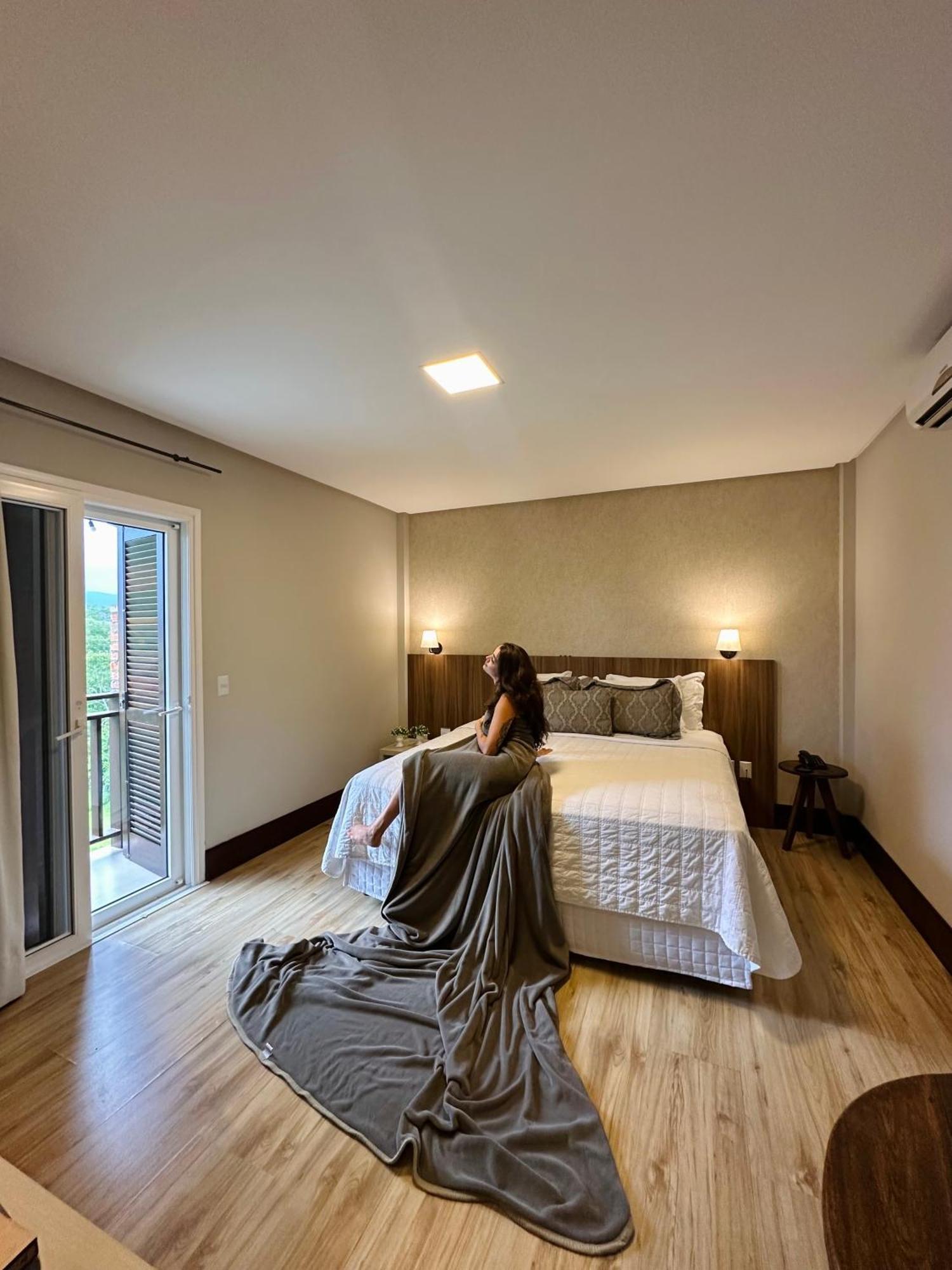 נובה ונסה Bormon Hotel מראה חיצוני תמונה