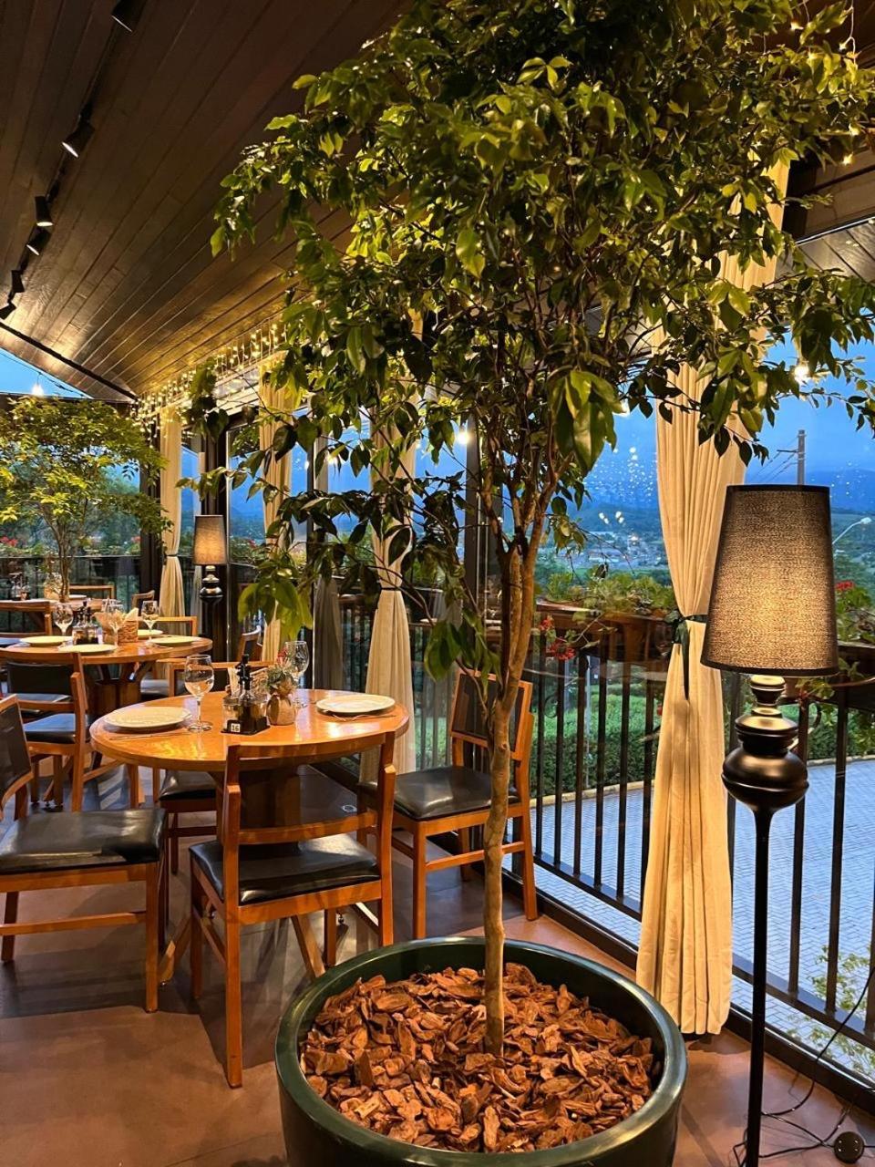 נובה ונסה Bormon Hotel מראה חיצוני תמונה